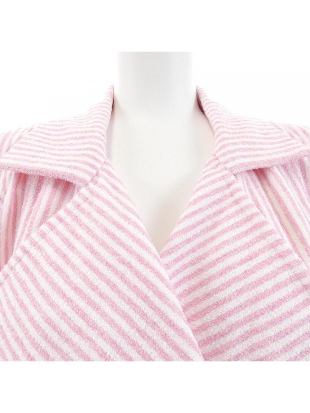 Chanel Jacket Pink - Picture 6 of 8